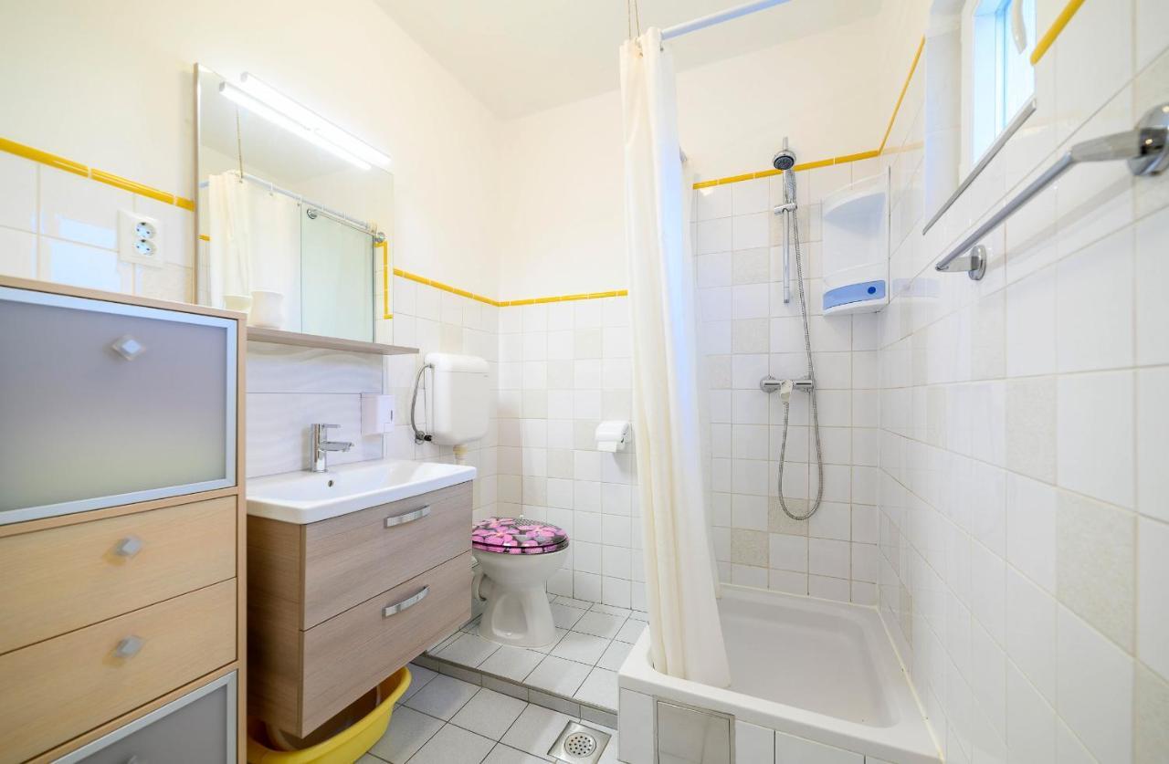 Stela Apartments Zablaće Kültér fotó