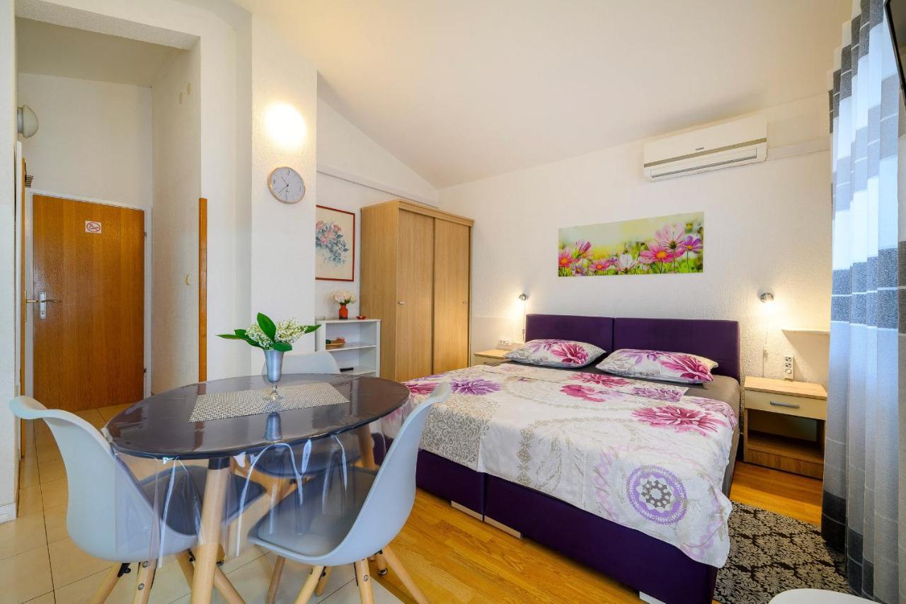 Stela Apartments Zablaće Kültér fotó